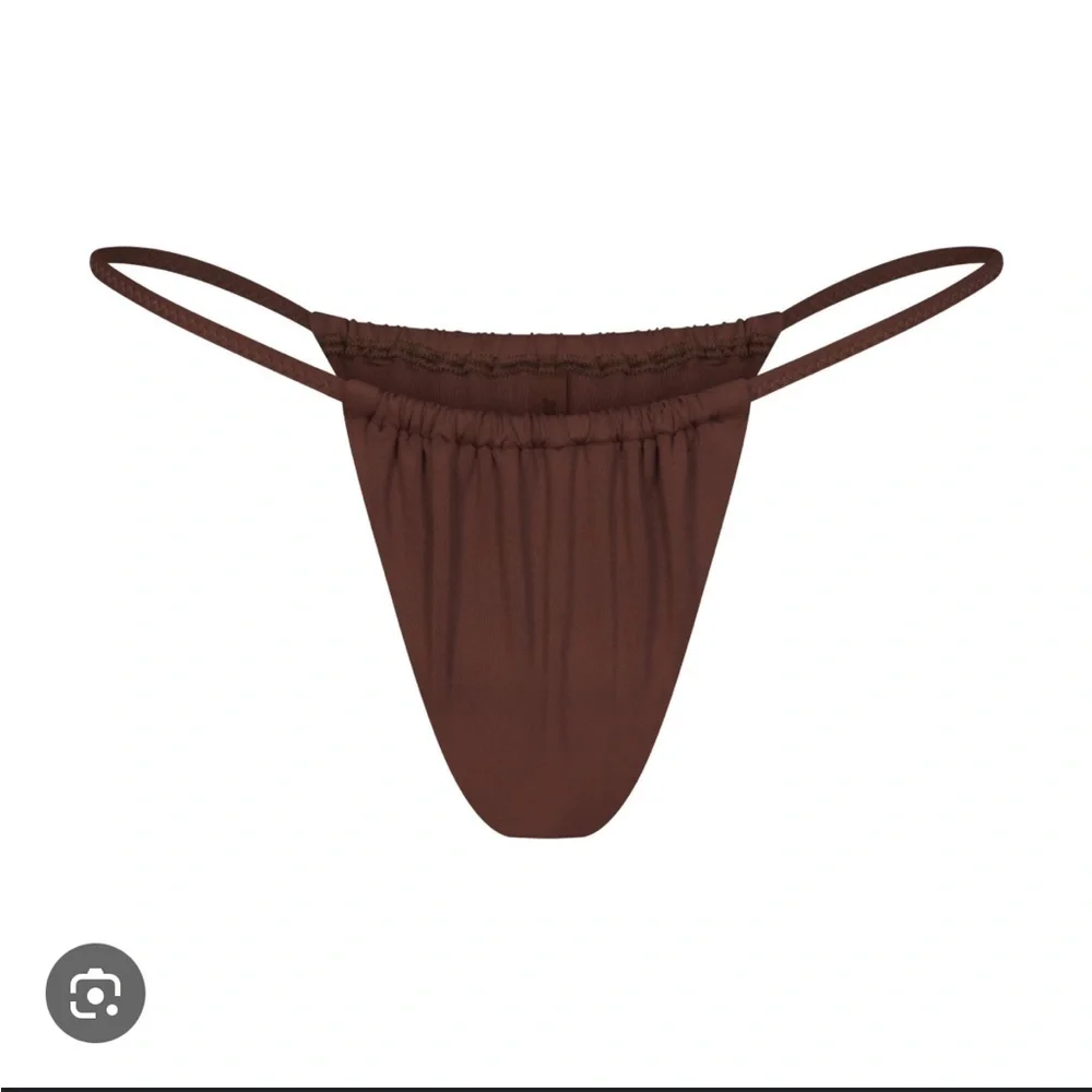 Sw38. SKIMS recycled swim string bikini bottom Large Cocoa NWT